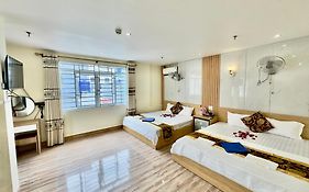 Văn Phượng Hostel